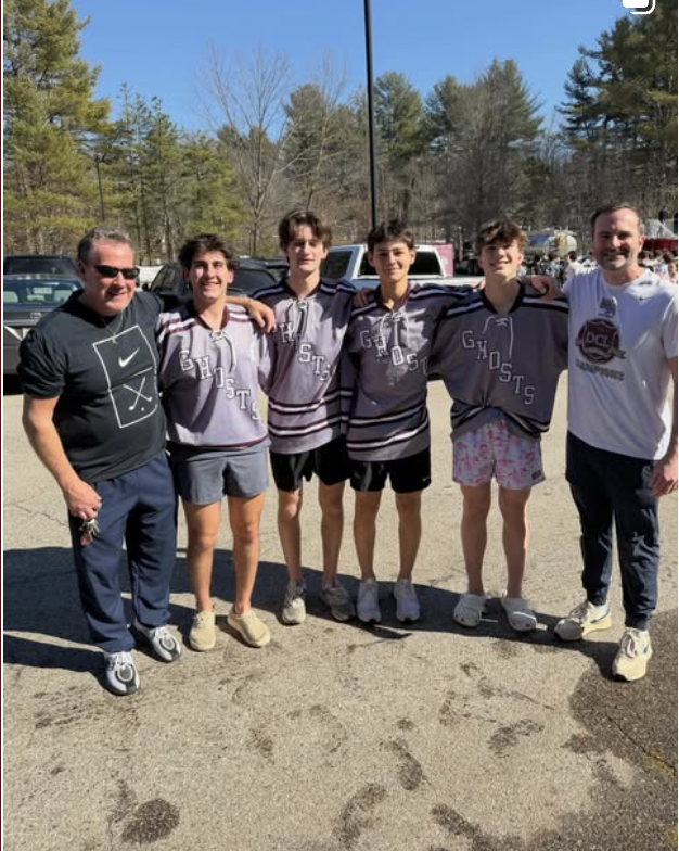 WA Hockey players and coaches together